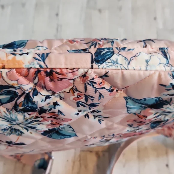 Vera Bradley Pink and Blue Crossbody Bag Floral Design - Picture 5 of 9